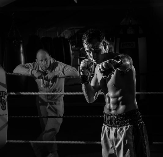 The 5 Essential Boxing Exercises to Train Like a Pro at Home